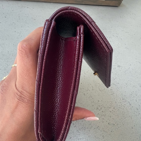 SOLD. Brand new AUTHENTIC YSL saint laurent wallet. Never used. Comes with box - Picture 3 of 9